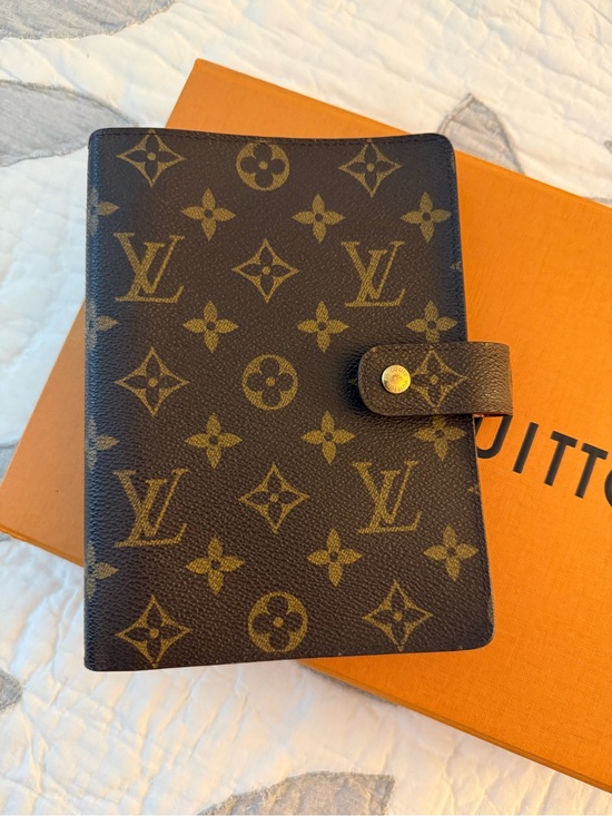 Louis Vuitton Accessories - Louis Vuitton Monogram Agenda MM